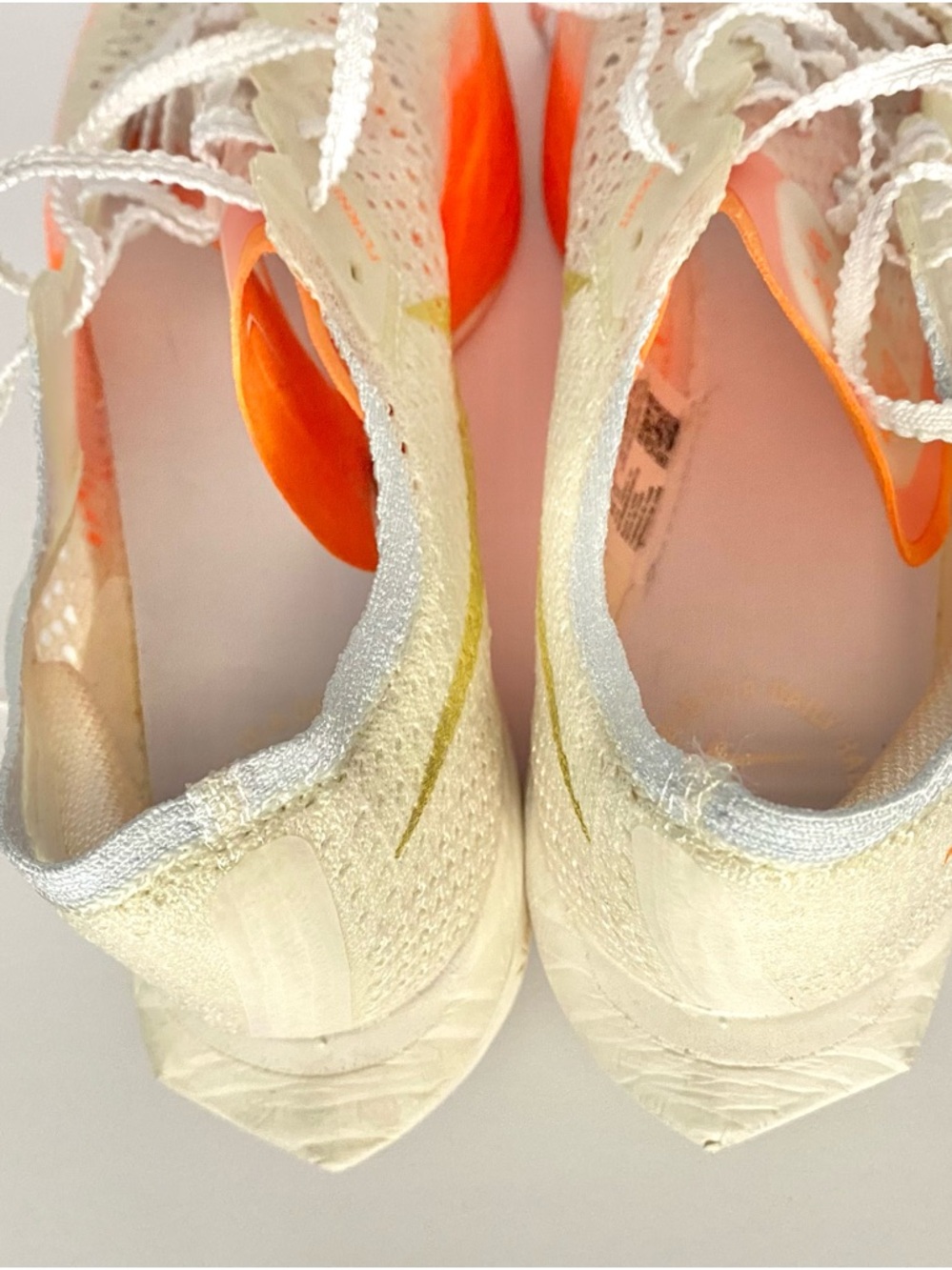 Nike (WMNS) Nike ZoomX Vaporfly Next% 3 'White Orange' Sz 9 - Picture 8 of 12